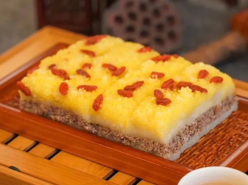 老字號創新 插小旗的重陽糕新上市，西點變身傳統味道新寵